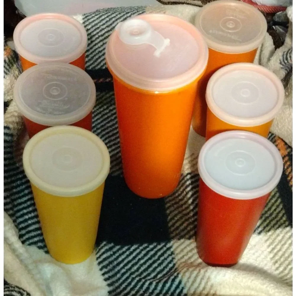Vintage Tupperware Tumblers 1348 Lot Of Six. W/ Lids. Vintage Tupperware Orange